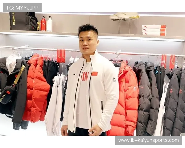 中国举重青年队在训练营中提升技术与恢复效率